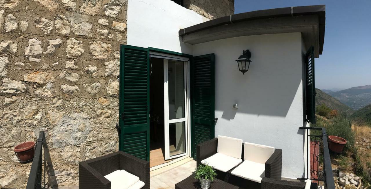 Casa Sarlo Aparthotel Petina Exterior photo